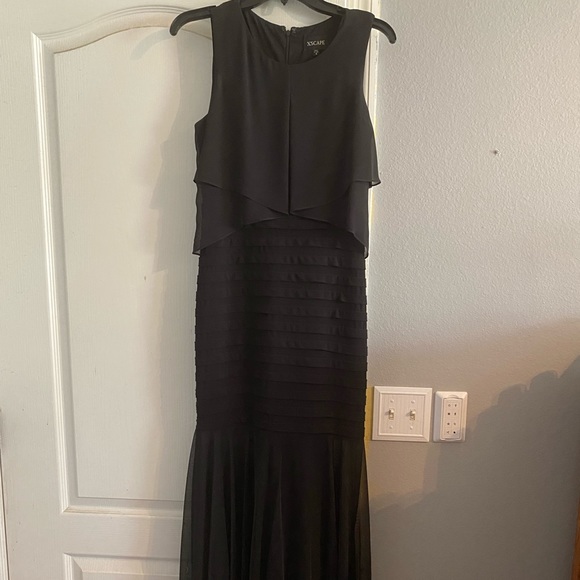 Dresses & Skirts - Black formal dress